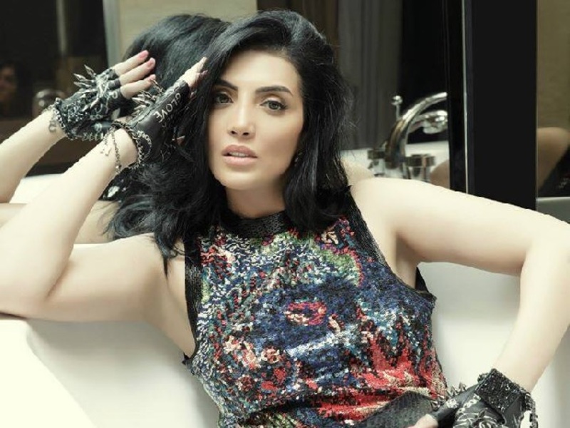 فيديو حورية فرغلي تكشف سر تشويه أنفها فهل السبب عمليات التجميل؟